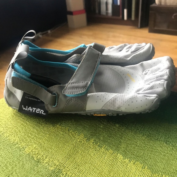 vibram v aqua womens